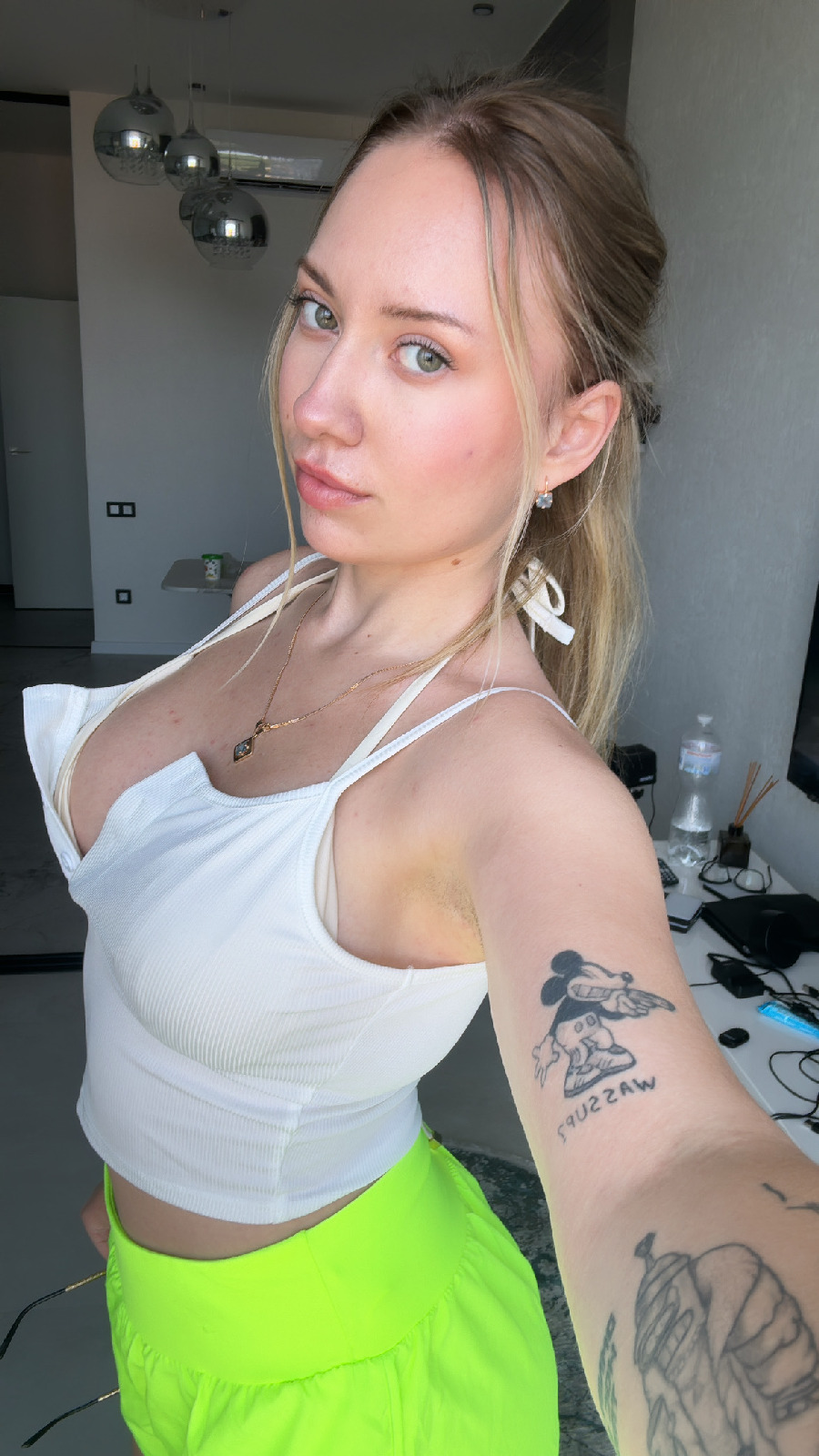 KateV in her underwear in Raleigh